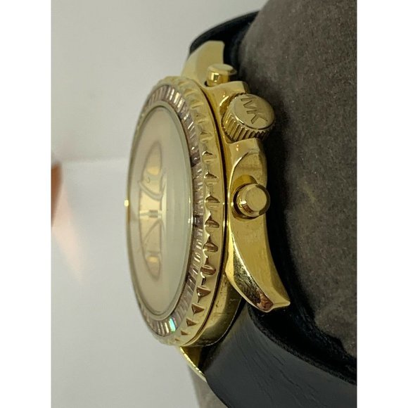 Michael Kors MK5874 Womens Black Leather Analog Ch main image 4